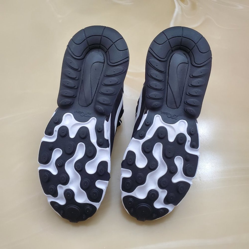 Nike Air Max 270 React - Picture 8 of 8